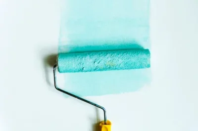 Peinture intérieure dans l'Ain — murs, plafonds et boiseries